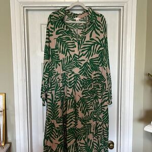 Green pattern dress